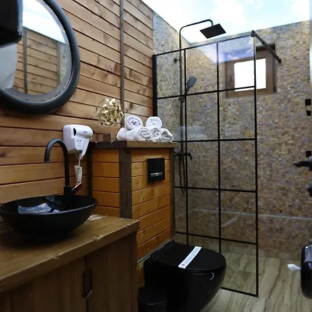 Magarece Mleko Eko Farma Sisevac Wellness&spa パラチン