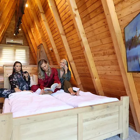 Magarece Mleko Eko Farma Sisevac Wellness&spa アパート